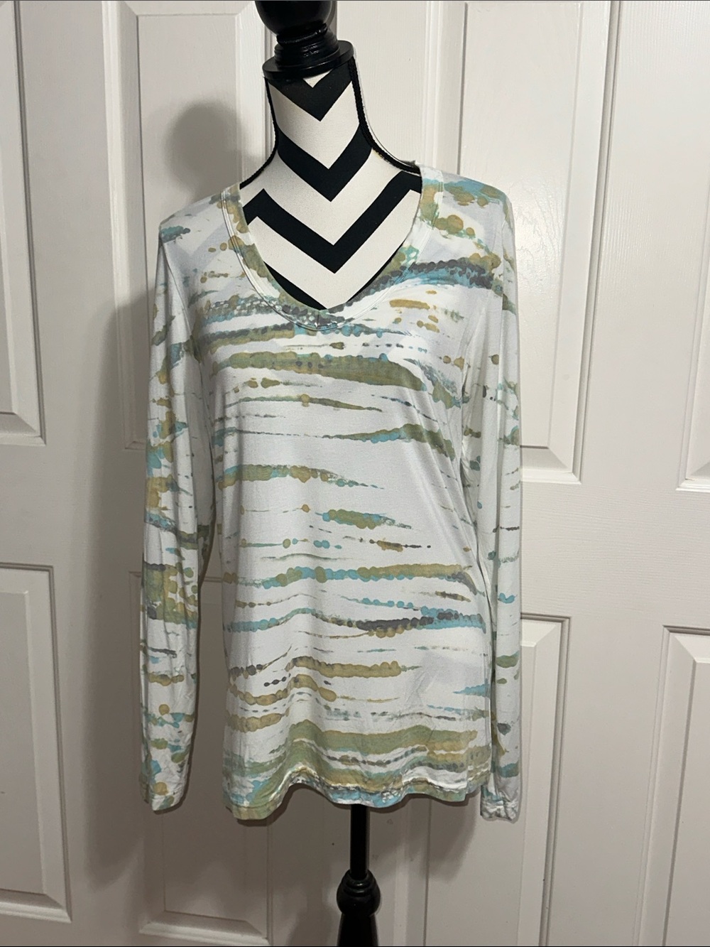 Hard Tail Forever V-Neck Long Sleeve Top